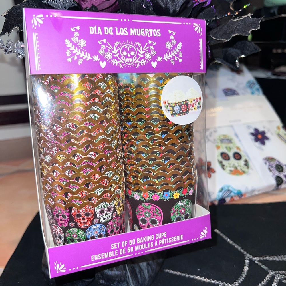 💀🌹50 Baking Cups Sugar Skull DIA DE LOS MUERTOS bowl Day of the dead Halloween